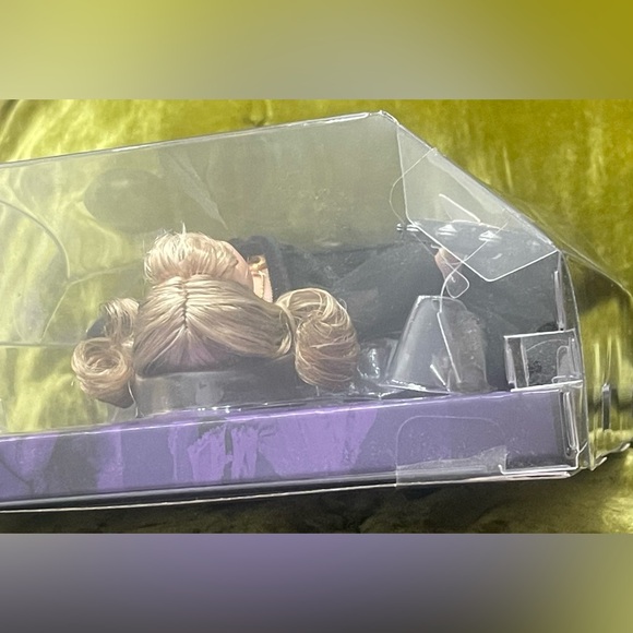 Stevie Nicks Barbie Doll still in box singer toy figure Mattel doll - Picture 9 of 11